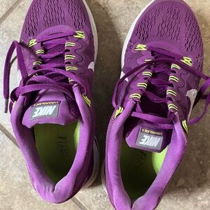 Nike Women's Purple Running Shoes